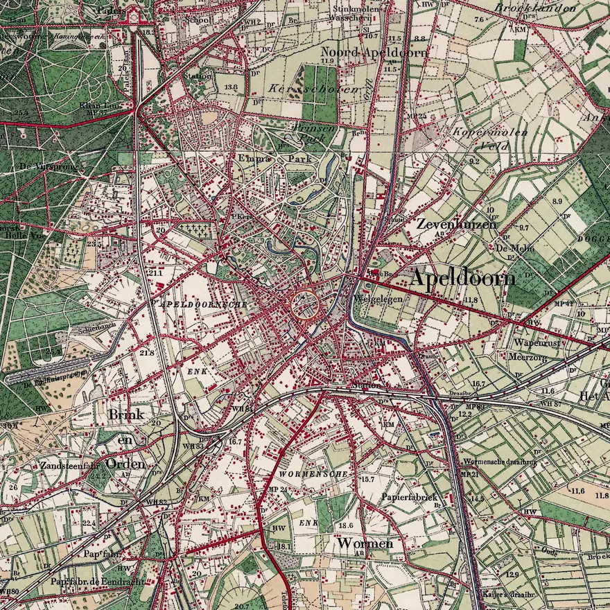 Kaart van 1925: de binnenstad is volgebouwd
